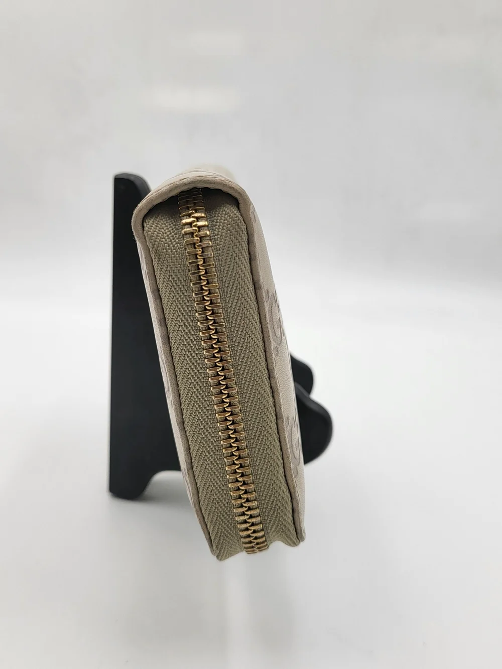 Gucci GG Empreinte Continental Long Zippy Wallet..Authentic.. - Picture 16 of 16